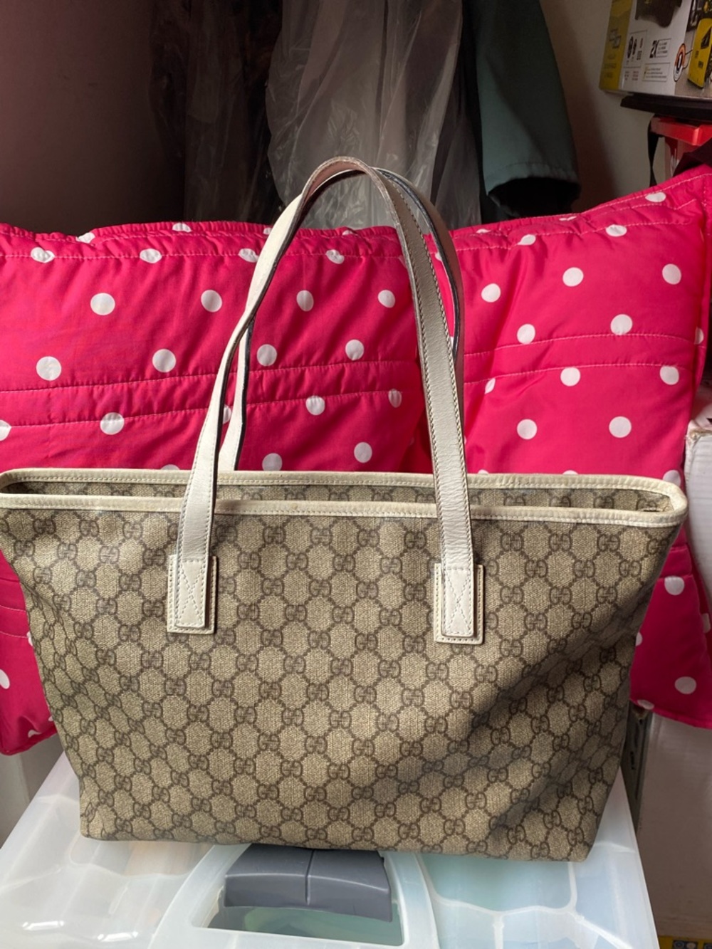 Gucci Beige GG Supreme Canvas Tote with Cream Leather Trim - Picture 5 of 17